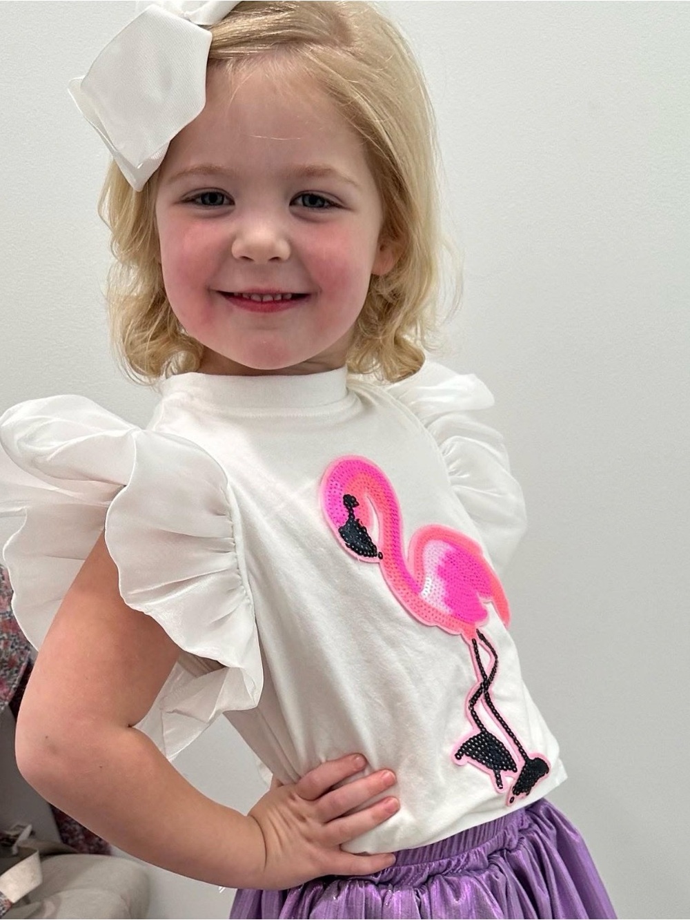 Lola + The Boys Short Sleeve Tee w/sequin Pink Flamingo sz 6 NWOT white